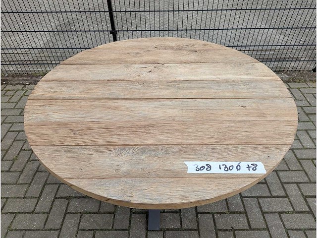 Tuintafel oud eikenhout. rond 130cm. houten onderstel - afbeelding 3 van  3