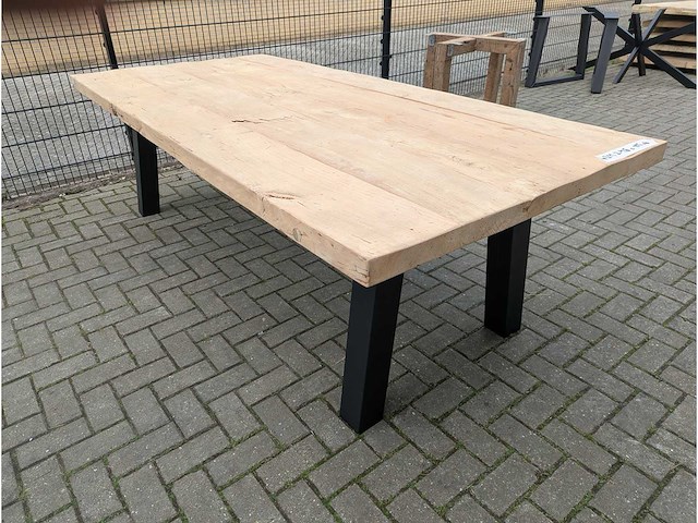 Tuintafel oud iepenhout 245 x 115 x 78cm. metalen onderstel - afbeelding 1 van  3