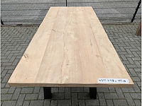 Tuintafel oud iepenhout 245 x 115 x 78cm. metalen onderstel - afbeelding 3 van  3