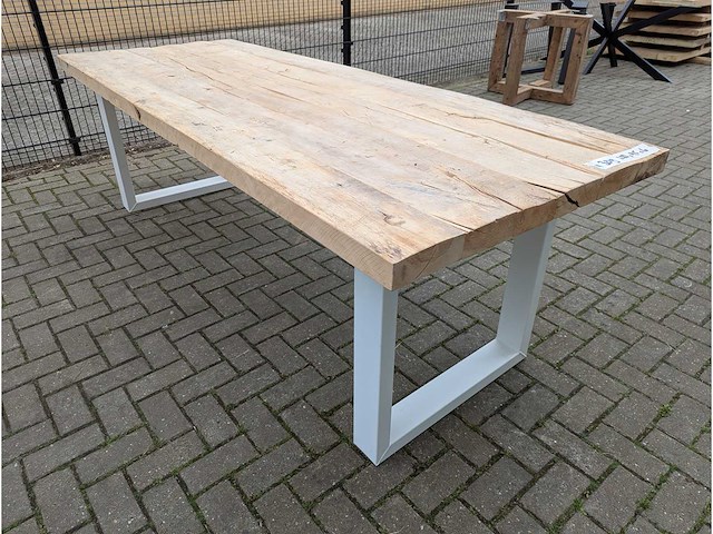 Tuintafel oud iepenhout 250 x 95 x 78cm. metal u onderstel - afbeelding 2 van  3