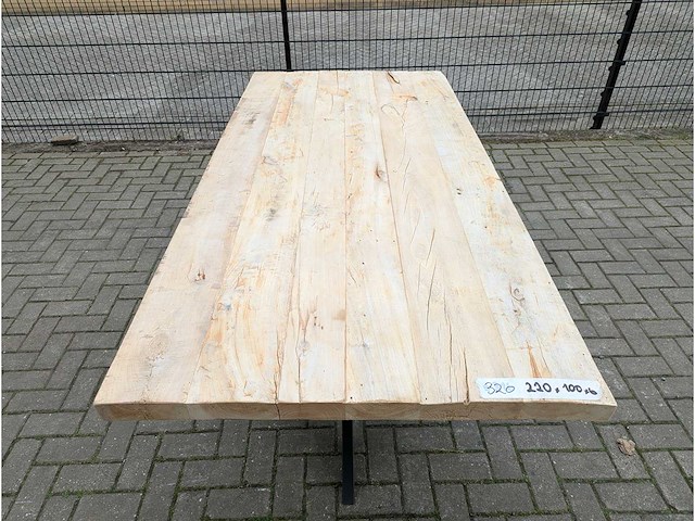 Tuintafel rustiek iepenhout. 220 x 100 x 77cm. metalen spinpoot - afbeelding 3 van  3