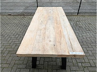Tuintafel rustiek iepenhout. 260 x 100 x 78cm. metalen onderstel - afbeelding 3 van  3