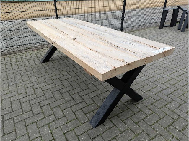 Tuintafel rutiek iepenhout 230 x 95 x 78cm. houten x onderstel - afbeelding 1 van  3