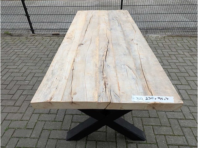 Tuintafel rutiek iepenhout 230 x 95 x 78cm. houten x onderstel - afbeelding 3 van  3