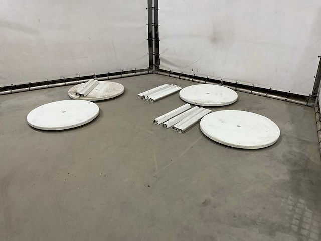 Tuintafels - afbeelding 1 van  5