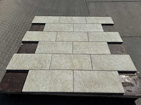 Tuintegels van beton (ca. 45,3m²) - afbeelding 1 van  4