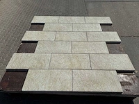Tuintegels van beton (ca. 45,3m²)