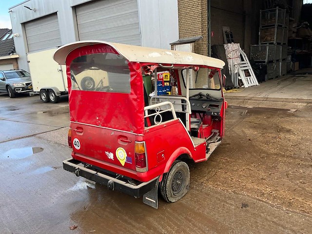 Tuktuk - afbeelding 6 van  12