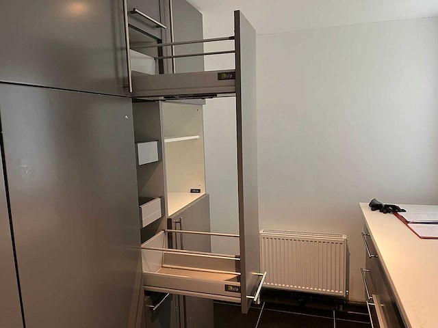 Tulp - keuken - afbeelding 10 van  28