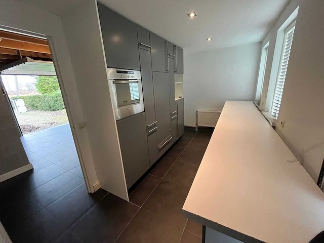 Tulp - keuken - afbeelding 1 van  28