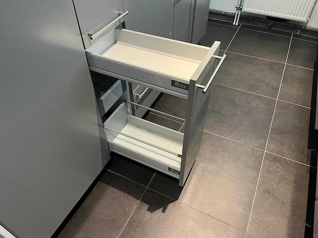 Tulp - keuken - afbeelding 16 van  28