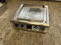 Tur-fast grill- en bakplaat - afbeelding 2 van  4