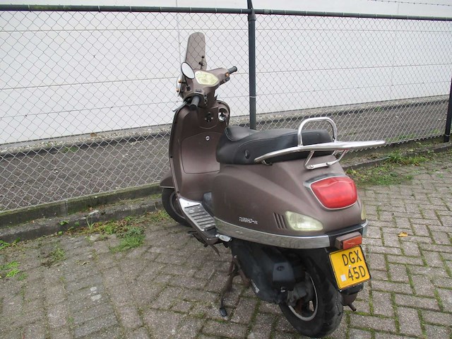 Turbho - bromscooter - rl-50 - scooter - afbeelding 2 van  11