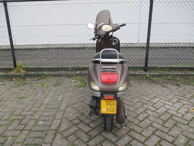 Turbho - bromscooter - rl-50 - scooter - afbeelding 10 van  11