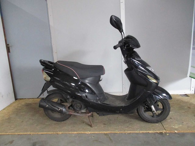 Turbho - snorscooter - cs-50 speedy - scooter - afbeelding 8 van  11