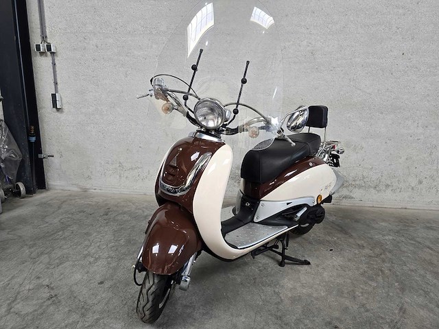 Turbho - snorscooter - rg-50 - 4t 25km uitvoering - afbeelding 3 van  6