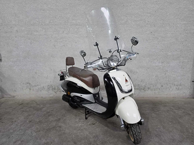 Turbho - snorscooter - rg-50 - brommer - afbeelding 3 van  7