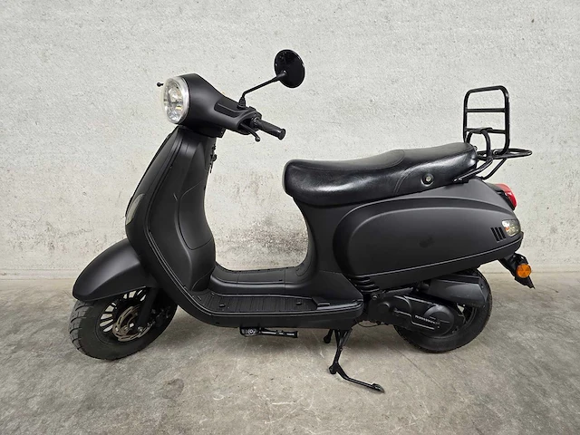 Turbho - snorscooter - rl-50 - 4t 25km uitvoering dpp32s - afbeelding 1 van  7