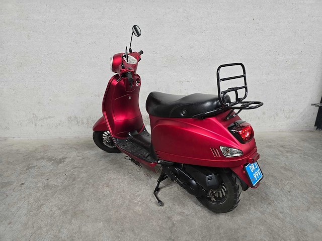 Turbho - snorscooter - rl-50 e4 - 4t 25km uitvoering drj99v - afbeelding 5 van  7