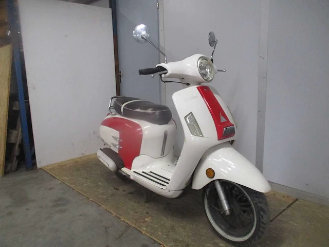 Turbho retro bellissimo 50 alleen voor onderdelen!! - snorscooter - scooter - afbeelding 7 van  11