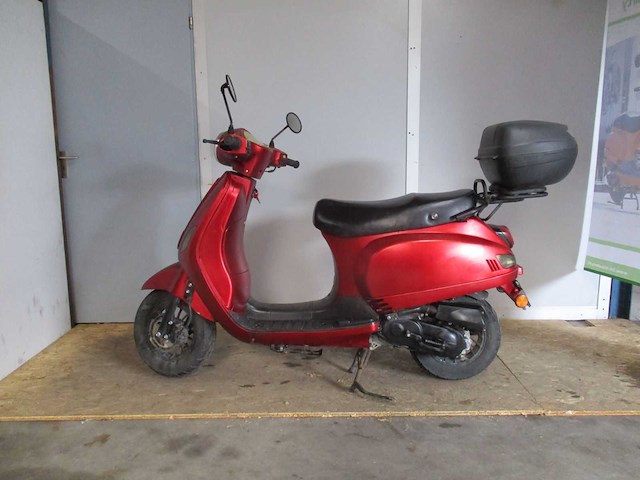 Turbho rl 50 - snorscooter - riva - scooter - afbeelding 1 van  11