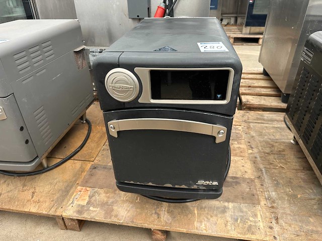 Turbochef i1 sota touchscreen - oven - afbeelding 1 van  7