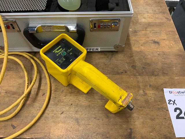 Turck ht-ident-h1147 handheld rfid reader - afbeelding 2 van  5