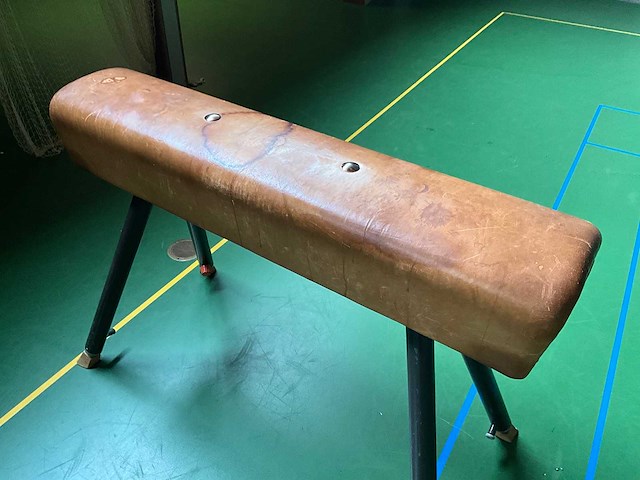 Turnbok - afbeelding 3 van  3