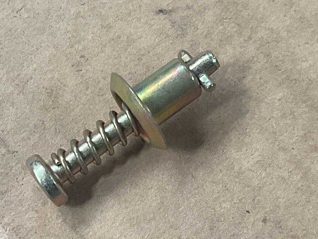 Turnlock stud assembly (93x) - afbeelding 1 van  3