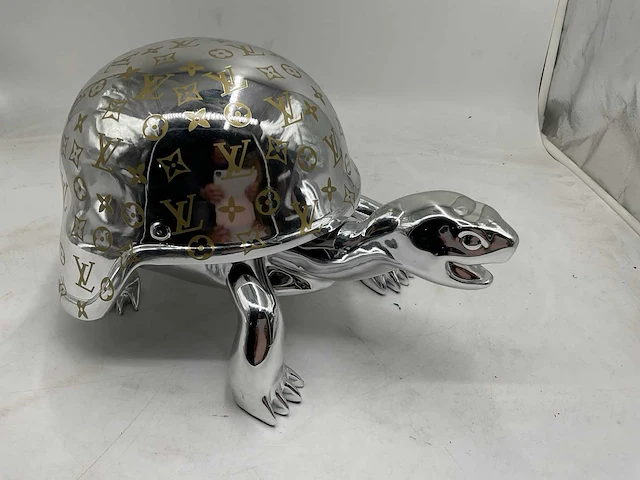 Turtle sculptuur - afbeelding 1 van  5