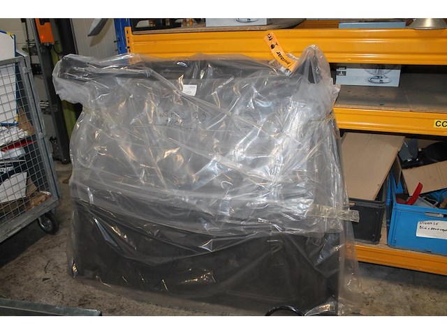 Tussenschot volkswagen caddy 2020 b-pillar. - afbeelding 1 van  2