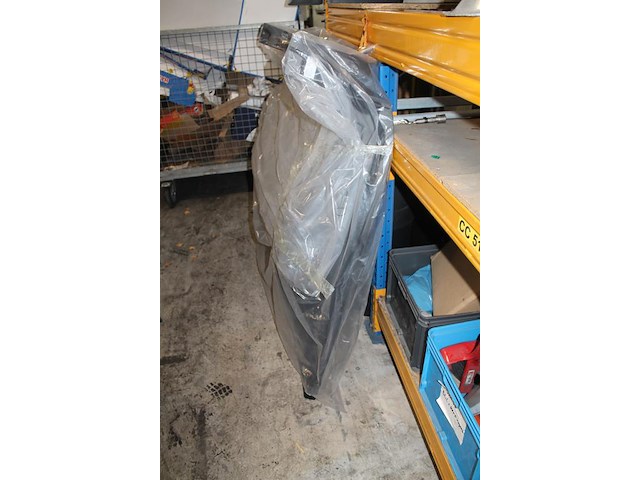 Tussenschot volkswagen caddy 2020 b-pillar. - afbeelding 2 van  2