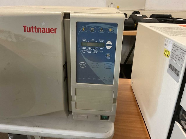 Tuttnauer 2540ea sterilizing unit - afbeelding 2 van  6