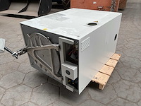 Tuttnauer 3870ea autoclave- steam sterilizer - afbeelding 1 van  10