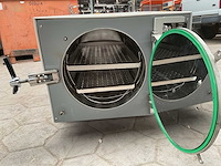 Tuttnauer 3870ea autoclave- steam sterilizer - afbeelding 6 van  10