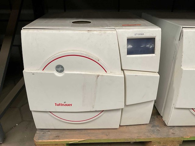 Tuttnauer elara 10 laboratorium-autoclave - afbeelding 2 van  4