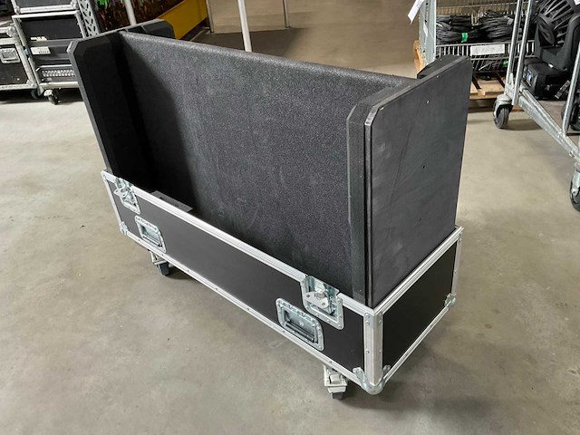 Tv- flightcase - afbeelding 2 van  2