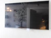 Tv met wandbeugel lg 55 inch. incl. afstandbediening. - afbeelding 3 van  4