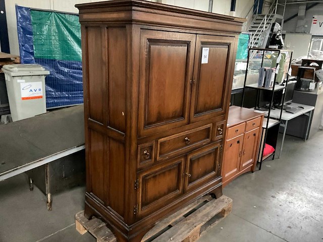 Tv meubel en kast - afbeelding 1 van  10