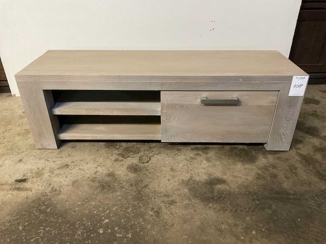 Tv meubel - afbeelding 1 van  3