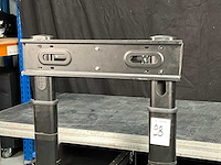 Tv / monitor beugel / frame - afbeelding 4 van  4