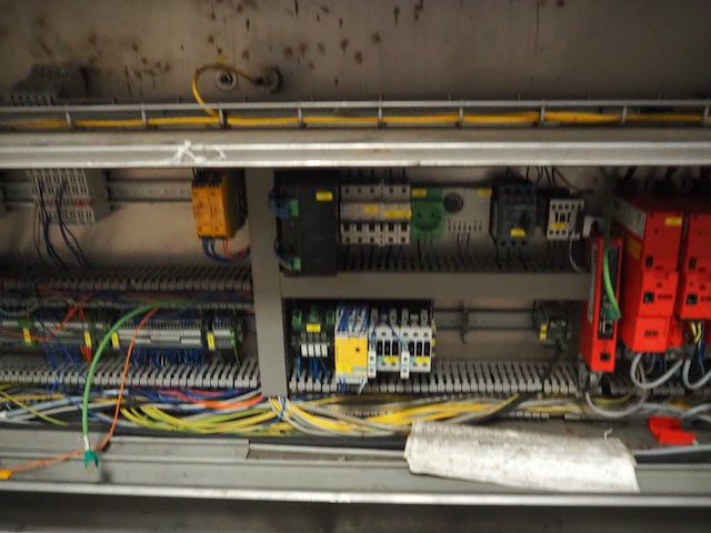 Tvi - afbeelding 5 van  17