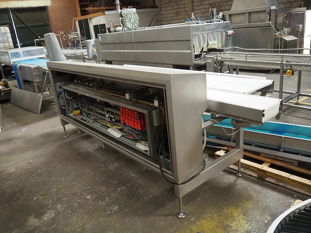 Tvi - afbeelding 11 van  17