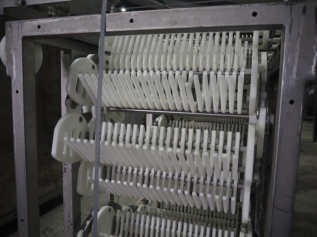 Tvi - afbeelding 13 van  39