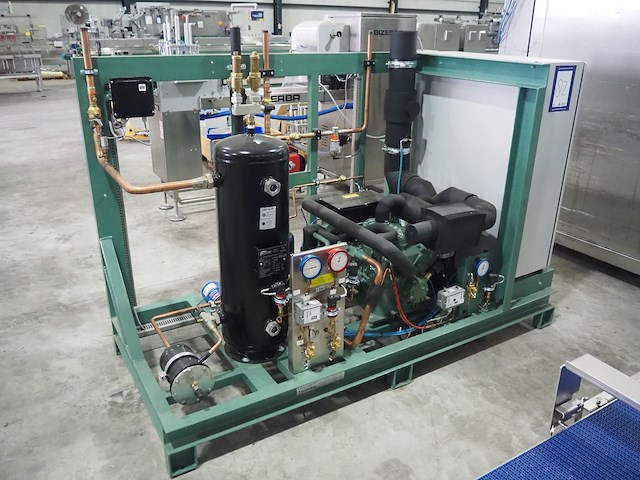 Tvi - afbeelding 20 van  39