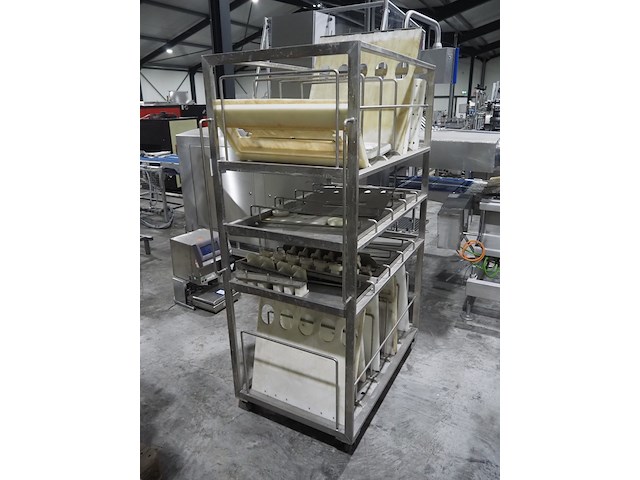 Tvm - afbeelding 2 van  12