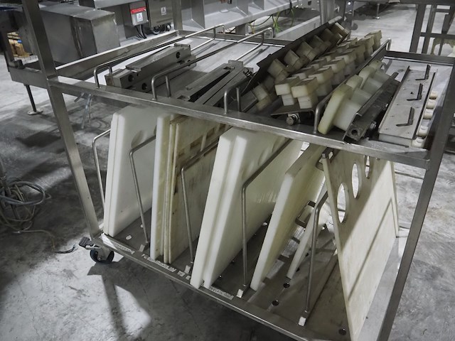 Tvm - afbeelding 4 van  12