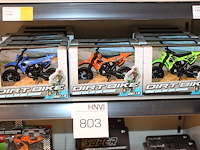 Twaalf dirtbikes in drie kleuren. - afbeelding 1 van  1