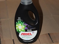 Twaalf dozen ariel revita black 0,75l. 48 flacons. - afbeelding 2 van  2