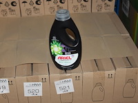 Twaalf dozen ariel revita black 0,75l. 48 flacons. - afbeelding 1 van  2